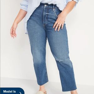 NWT Old Navy High Waisted Jeans - 10